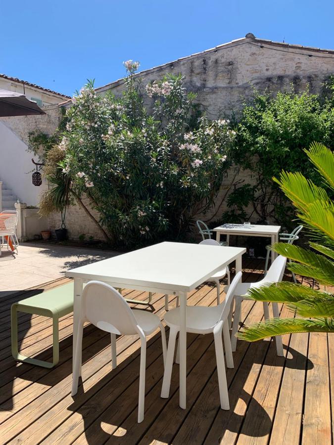 Maison Face Au Soleil Le Bois-Plage-en-Re Luaran gambar